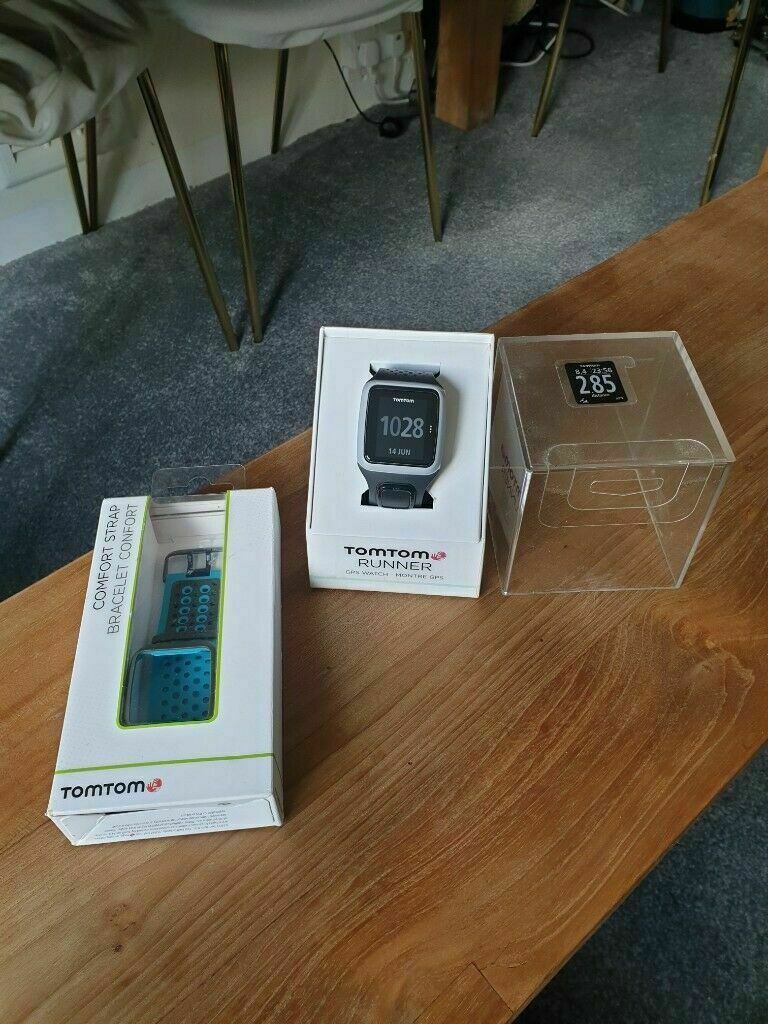 tomtom 8rs00 price